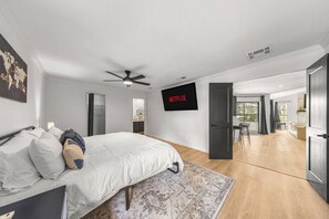 3 makuuhuonetta, ilmainen Wi-Fi, vuodevaatteet