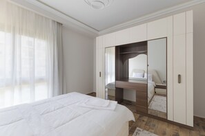 Room - 3-bedroom apartment in awesome New Cairo City with AC (New Cairo City)