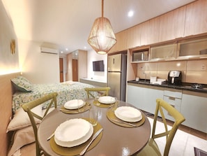 Studio | Dining - Max Carneiros Suites - Praia dos Carneiros by CTA (Tamandaré)