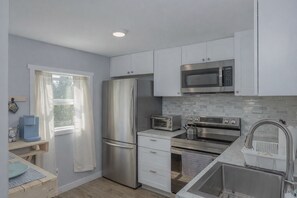 Microondas, horno y parrilla de estufa 