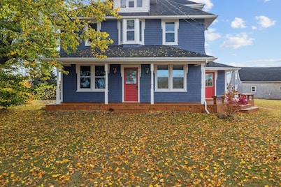 Full house in Oyster Bed, PEI. 10 minutes from golf courses and the beaches!