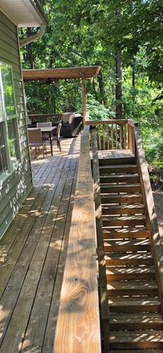 Reel Retreat at Modoc Shores Lakefront
Clark's Hill/Lake Thurmond.