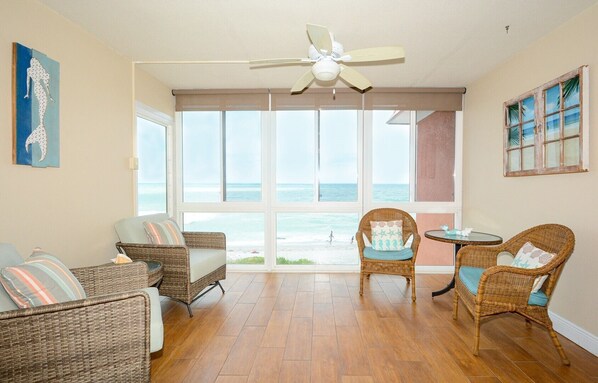 تلفزيون ذكي