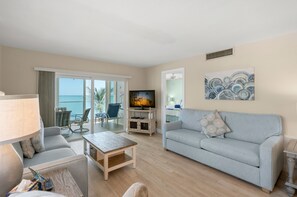 Smart TV - Watch the Sunset from Your Gulf-Front Balcony (Siesta Key)