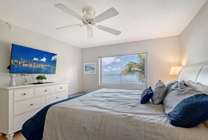 Fer et planche à repasser, Wi-Fi gratuit, draps fournis