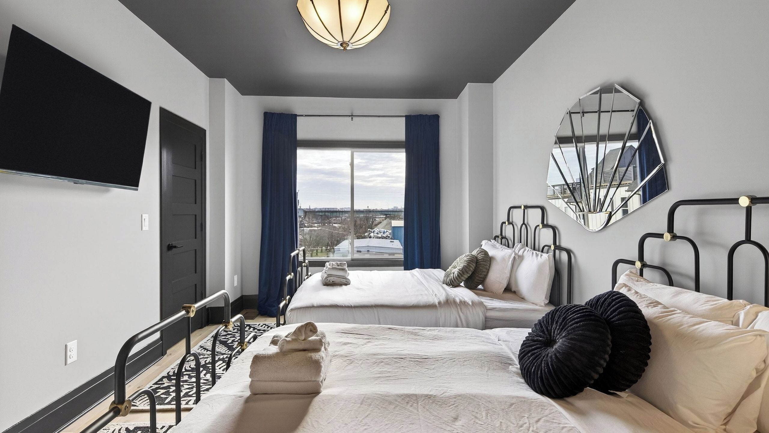 House (Multiple Bedrooms) | Interior