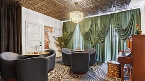 Nhà (Multiple Bedrooms) | Nội thất