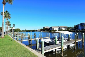 Marina - Siesta Sand & Sunsets-Breathtaking Beach Views-B204-2 BR, 2 BA condo (Sarasota)