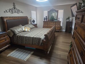 Family House | Free WiFi - Lake Eufaula Family 4BR with Game Room (Georgetown)