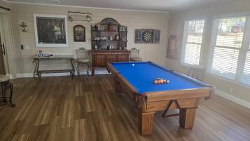 Family House | Games room