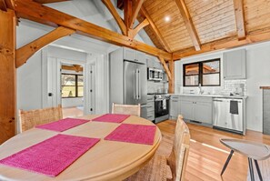 Dining - Ruby Cabin at Highland Peaks Retreat (Highlands)