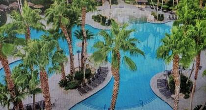 Tahiti Village Luxury Resort 1-BR - Minutes from Strip & Malls