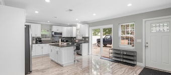 Clean & Cozy Private Room With En suite Bath