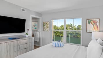 Internet, bed sheets