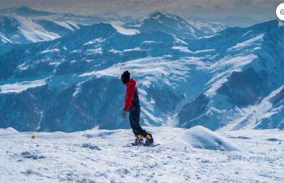 Snow and ski sports