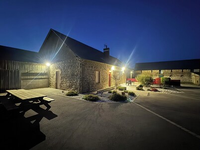 Gite sleeps 14, ideal for families and gatherings, quiet location.