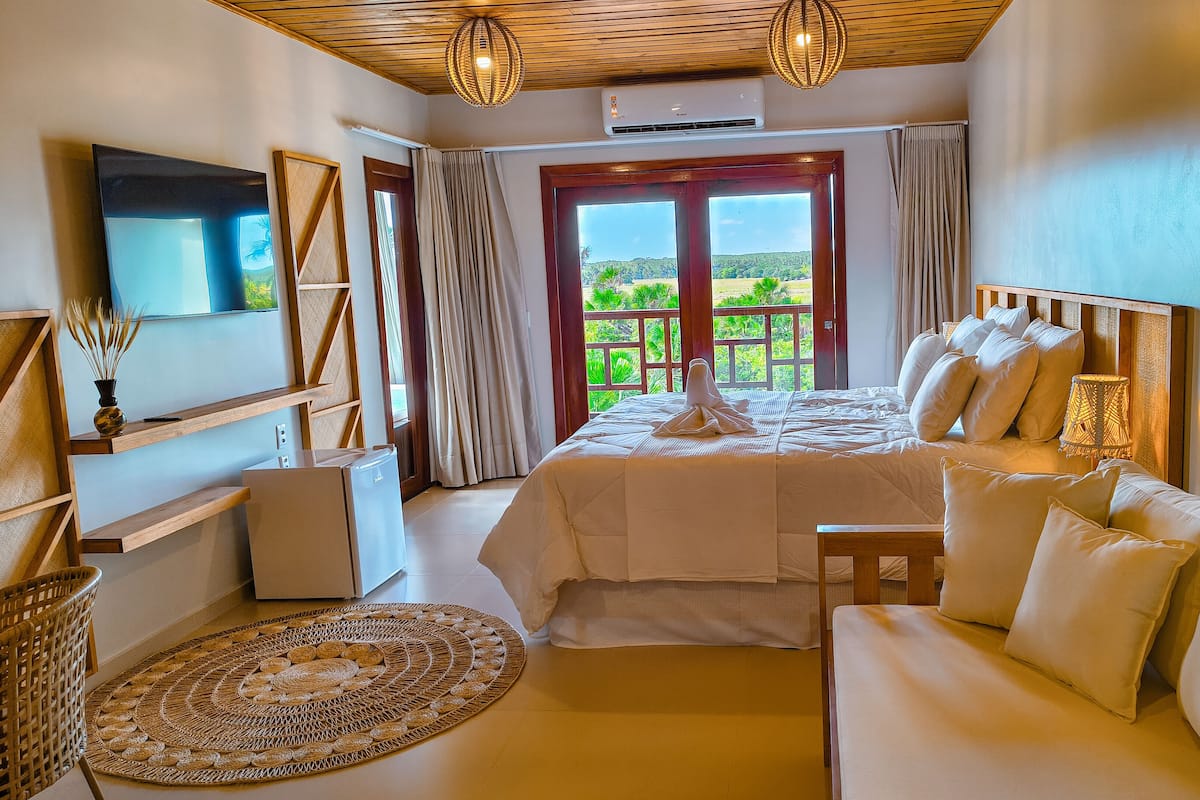 Luxury Apartment, Lanai, River View | Desk, laptop workspace, free WiFi