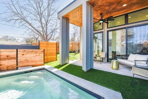 Outdoor pool, a heated pool - Modern New Oasis w/ Private Pool & Fenced Yard (Austin)