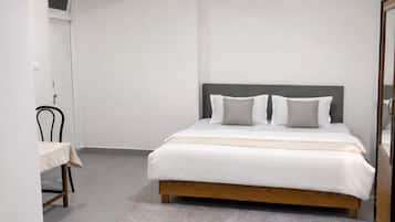 Suite – premium, fjellutsikt | Skrivebord og wi-fi (inkludert)