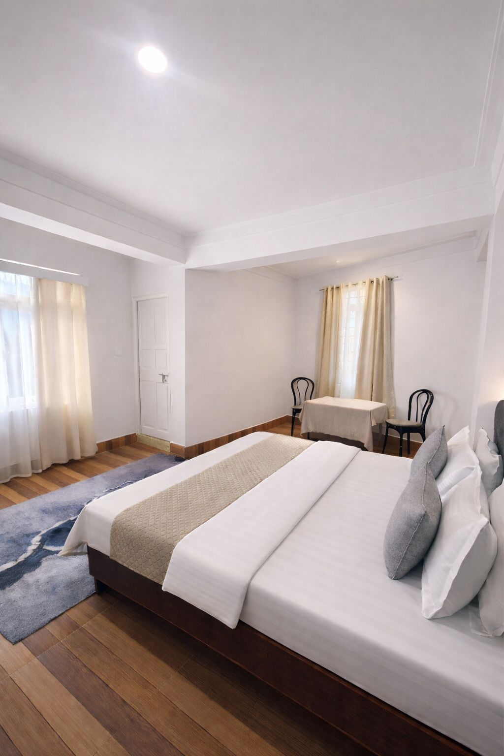 Superior Suite, Mountain View