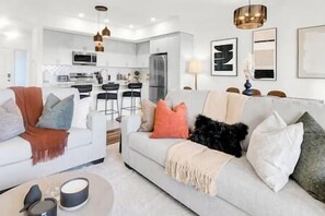 スマートテレビ、暖炉