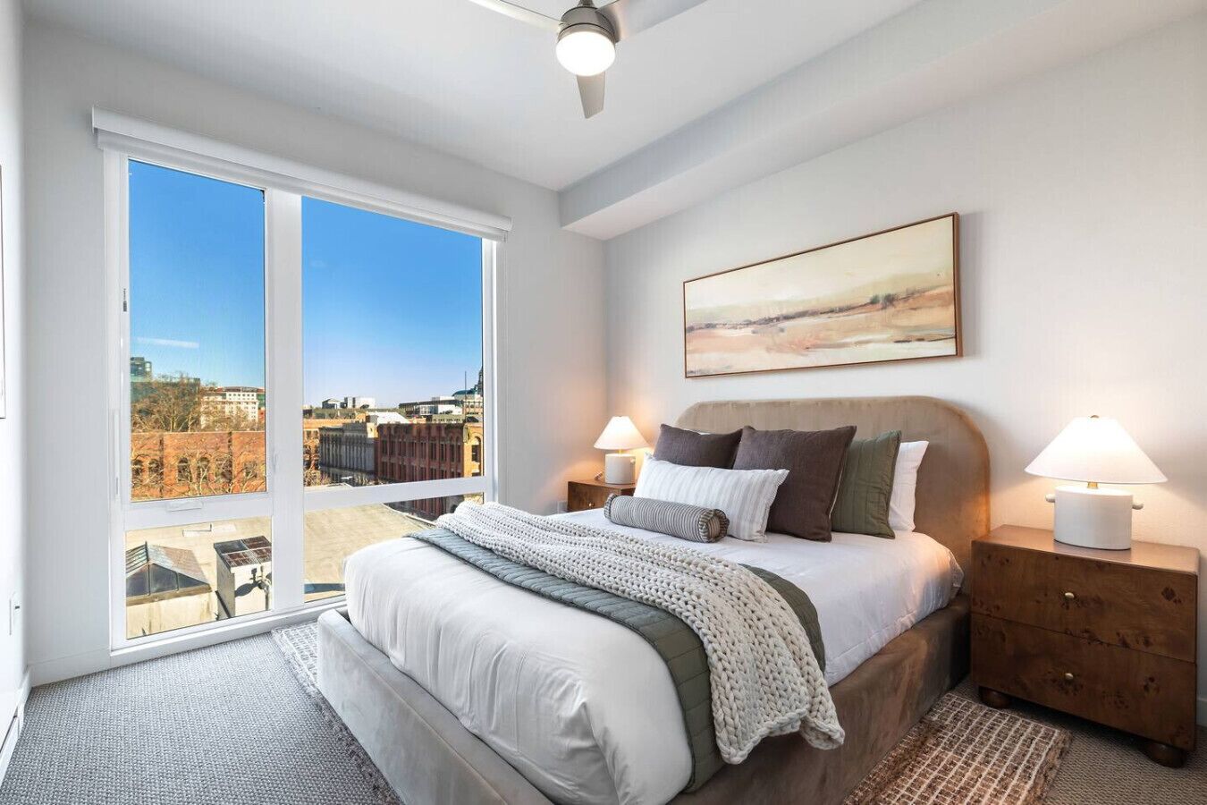 1 bedroom, desk, iron/ironing board, WiFi