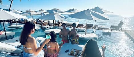3 outdoor pools
