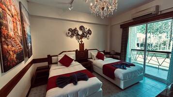 Superior Twin Room, Balcony, Garden View | Desk, laptop workspace, free WiFi