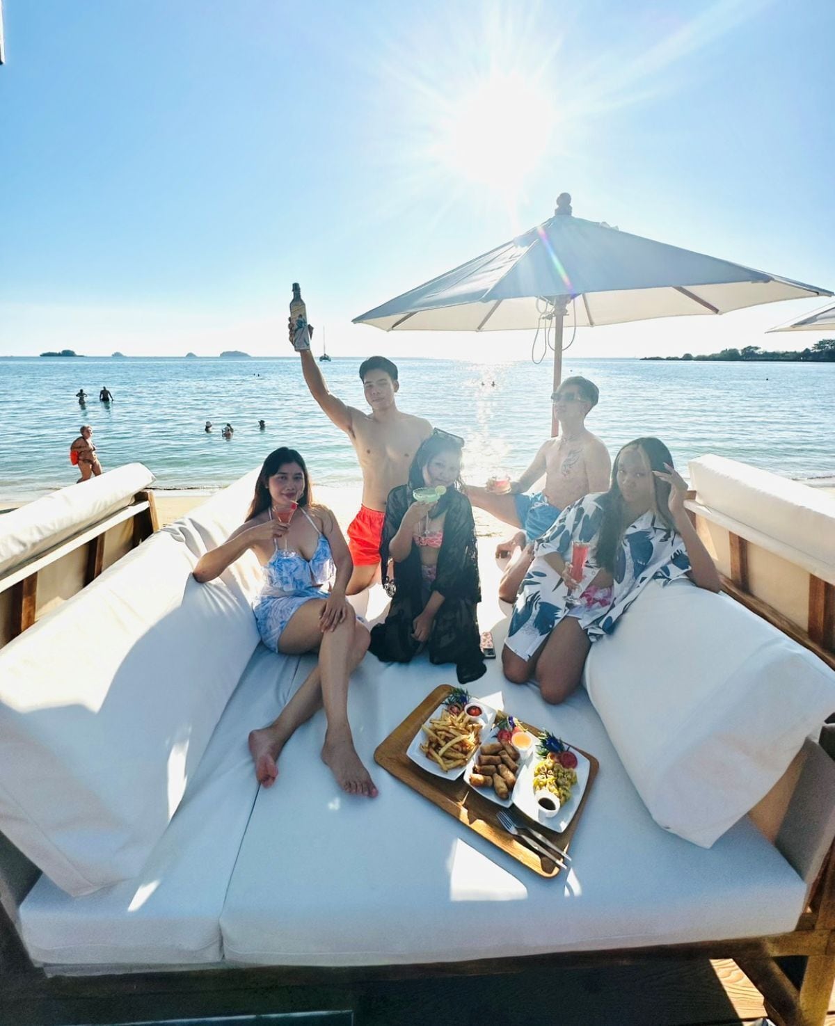 المنطقة المحيطة بالمنشأة