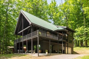 Exterior - Into The Woods - Basse Terre Retreat (DuBois)