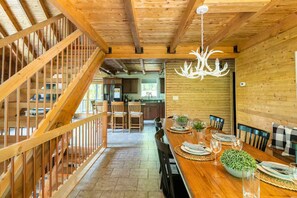 Dining - Into The Woods - Basse Terre Retreat (DuBois)