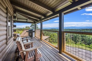 Terrace/patio - Experience unique views of LeConte, Bluff Mountain, and English Mountain! (Sevierville)