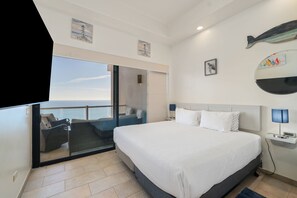 In-room safe, laptop workspace, blackout curtains, soundproofing - Las Palomas 2BR 2BA Ocean View Penthouse (Puerto Peñasco)