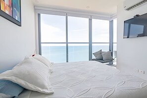 2 bedrooms, iron/ironing board, bed sheets - Spectacular 2-Bd Apt on 21st Floor - Morros City (Cartagena)