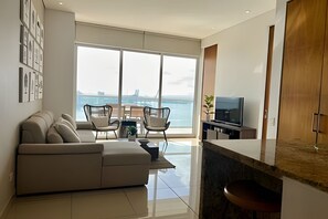 TV - Luxurious 1 Bd Apt on the 17th Floor - H2 Hyatt (Cartagena)
