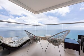 Interior - 29th Floor Spectacular Apt in Palmetto Beach (Cartagena)