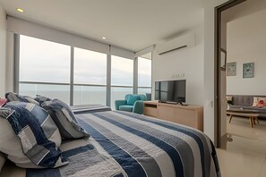 2 bedrooms, bed sheets - Spectacular Ocean View in Morros City, 19th Floor (Cartagena)