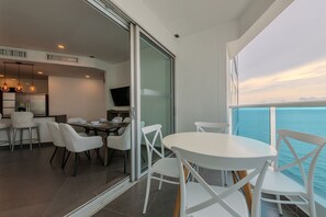 Dining - Spectacular ocean view - Infinito 2502 (Cartagena)
