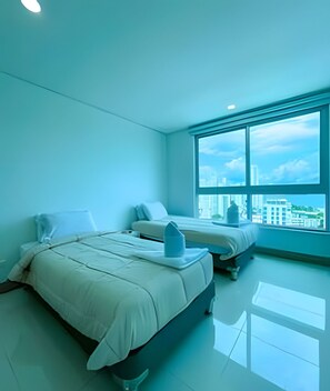 3 bedrooms, bed sheets - 1705 Palmetto Beach -17th Floor Palmetto Beach (Cartagena)