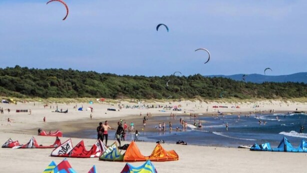 Nær stranden