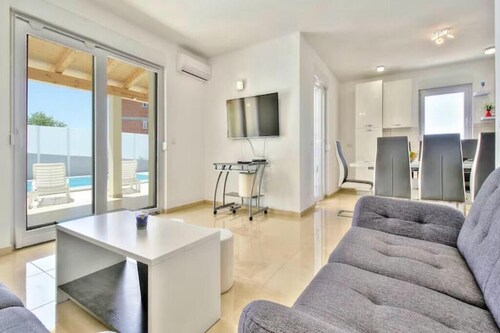 Exclusive Villa Mare with Private Pool