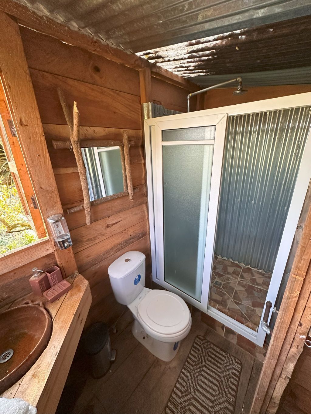 Towels, soap, toilet paper