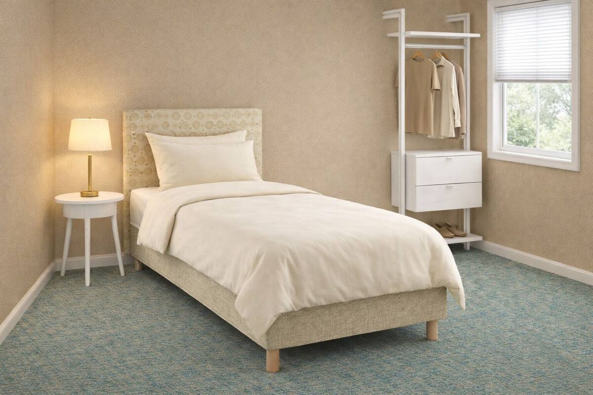 Habitación individual | Espacio para trabajar con laptop y wifi gratis