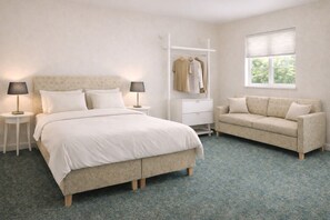 Habitación cuádruple | Espacio para trabajar con laptop y wifi gratis 