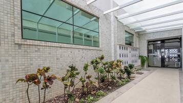 Apartamento básico | Detalhe da fachada