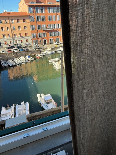 New Family apartment with a view of the canals in the Venice district
