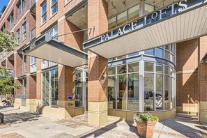Exterior detail - 1BR LoDo 30+: Warehouse Loft Parking, Gym, Rooftop (Denver)