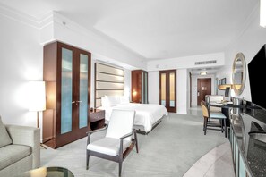 Bügeleisen/Bügelbrett, WLAN, Bettwäsche