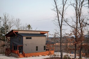 Exterior - 10 min from Buffalo River! Mountain View Cabin w/ Hot Tub + SLIDE + Movie Room (Jasper)