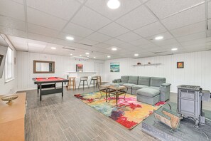Games room - Great for Groups! Kings Mountain Home on 7 Acres (Kings Mountain)